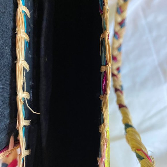 Unique Hand crafted bag shoulder bag - Picture 5 of 9